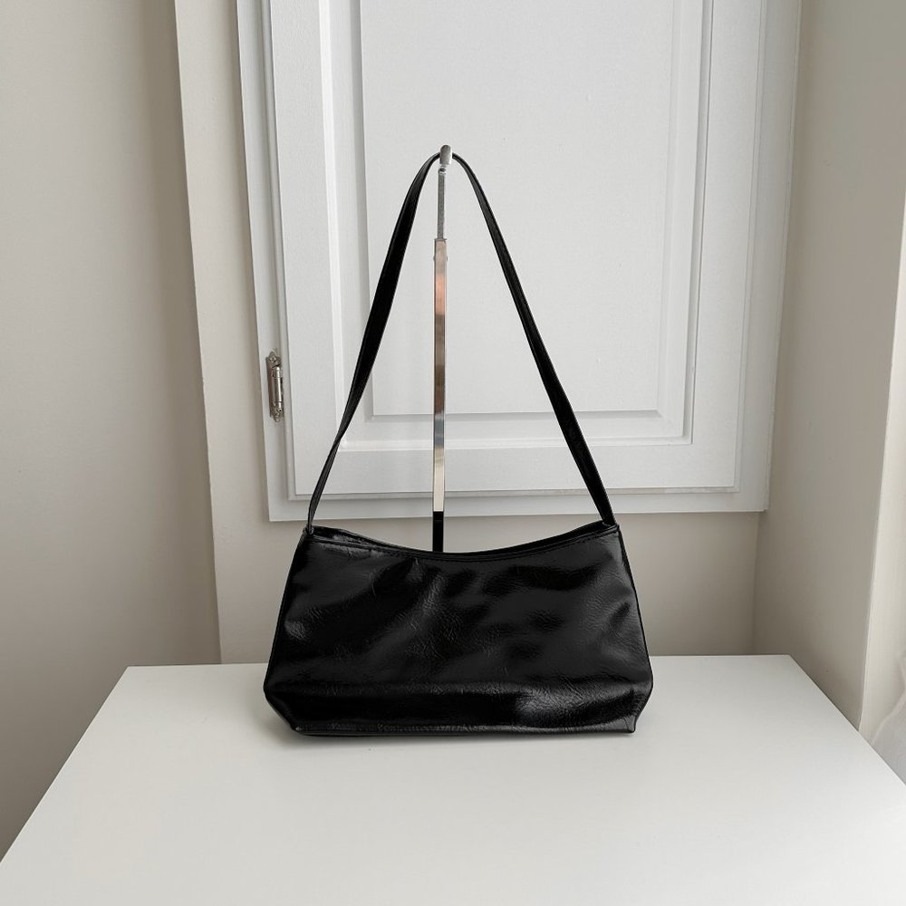Brand New Black Classic Baguette Shoulder Bag - Picture 2 of 5
